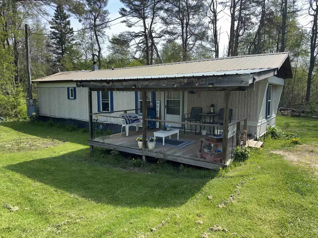 588 Blanchard Hill Rd