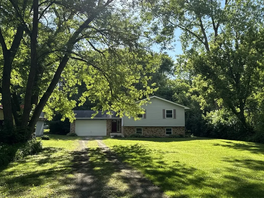 8421 Hickory Nut Grove Rd