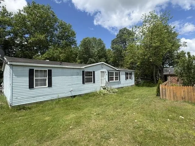 3 Benson Ln