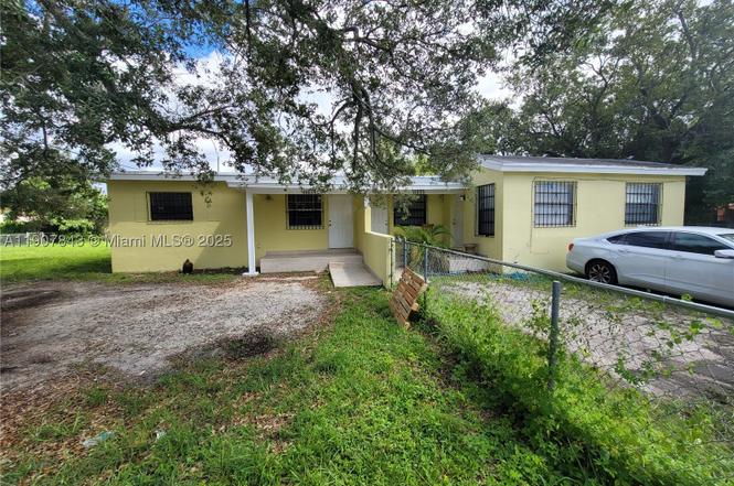 11275 NW 17th Ave