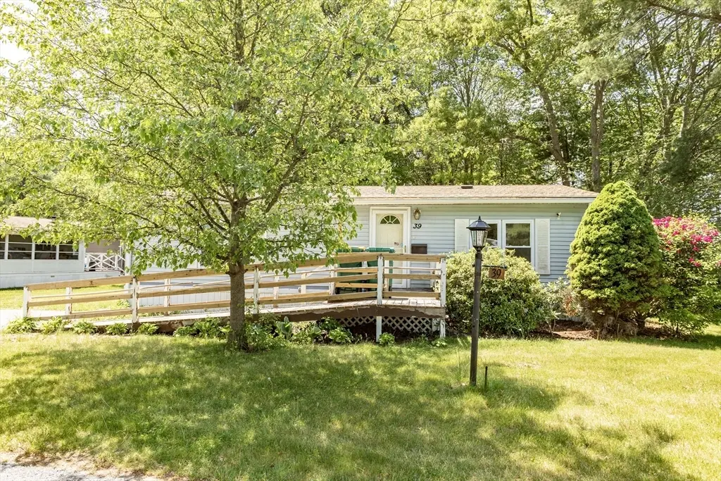 39 Friendship Dr