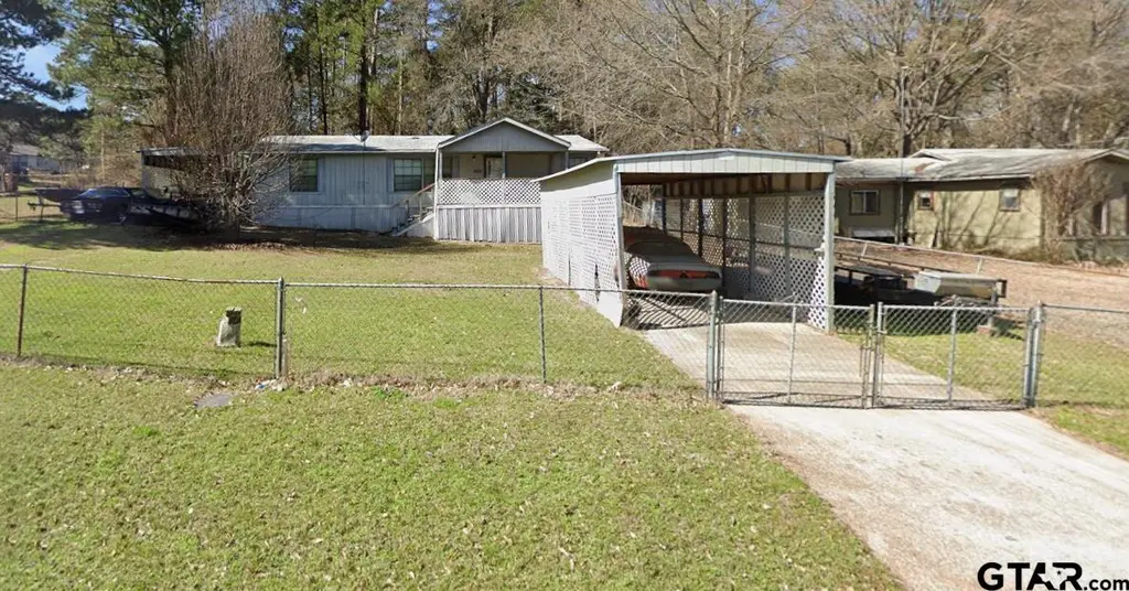 4654 Skyline Dr