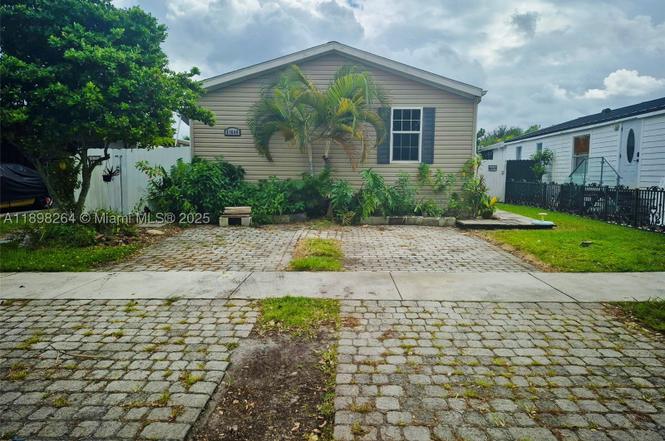 21640 NW 3rd Pl