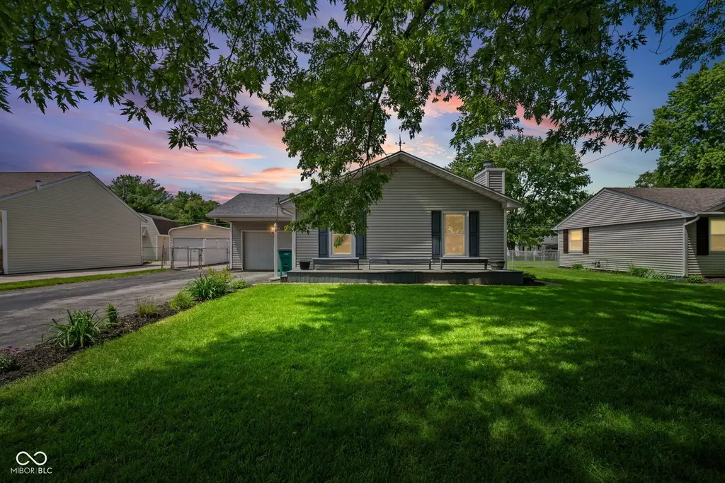 806 Sam Ralston Rd