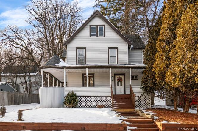 72 Lincoln Pl