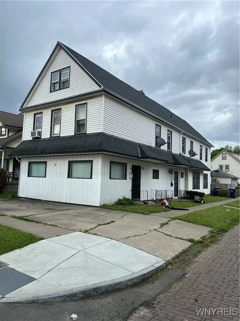 3 Hurlock Ave