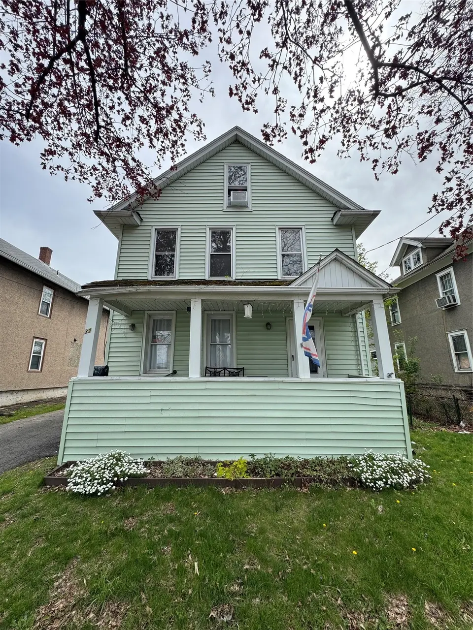 32 St Cyril Ave
