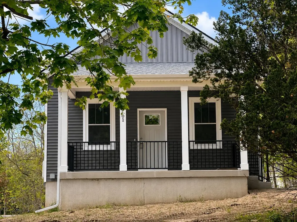 501 Fenimore Ave