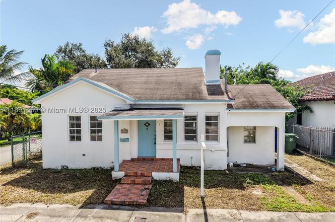 2100 SW 25th St