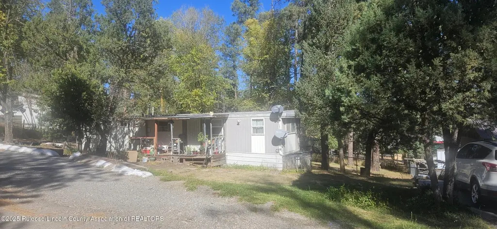 104 Skylane Rd