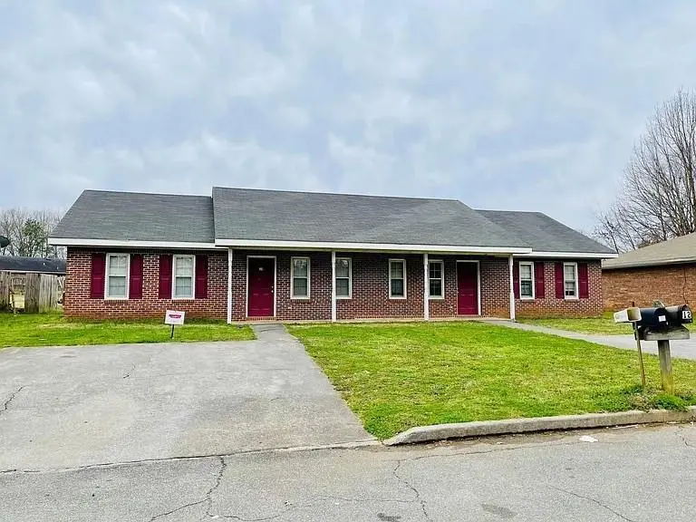 10 Fredda Ln