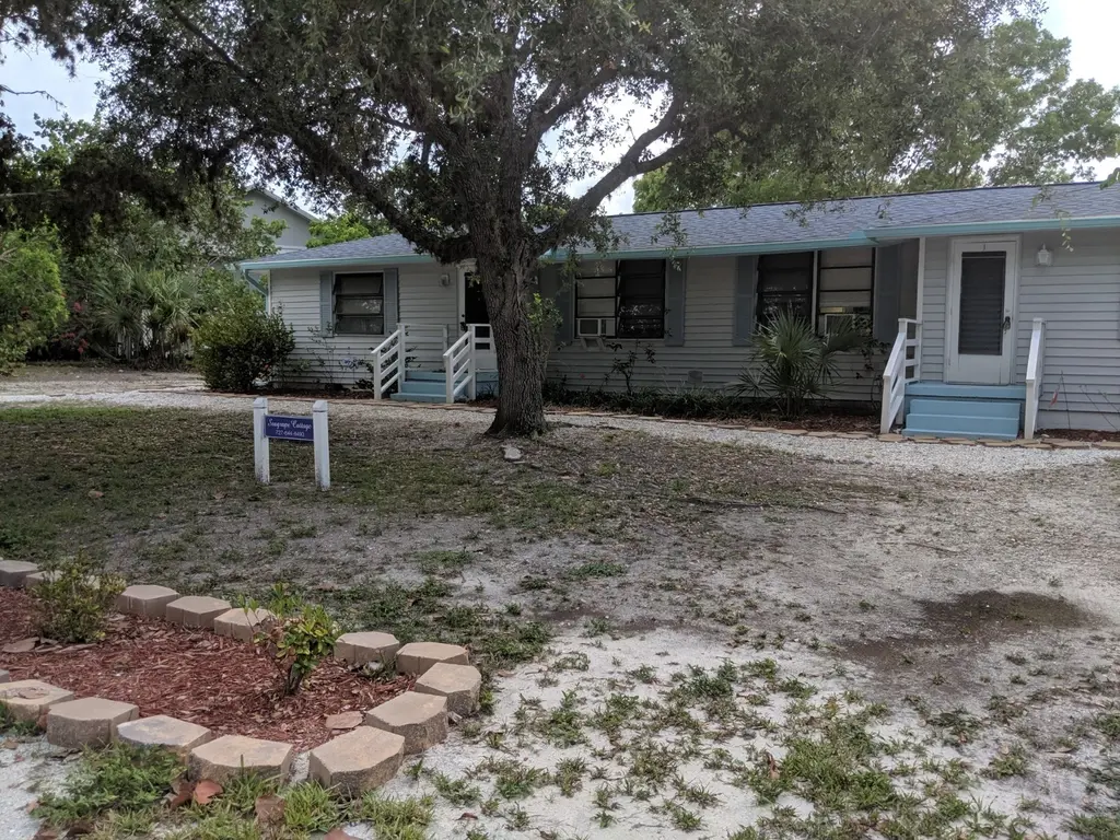 1155 Seagrape Ln