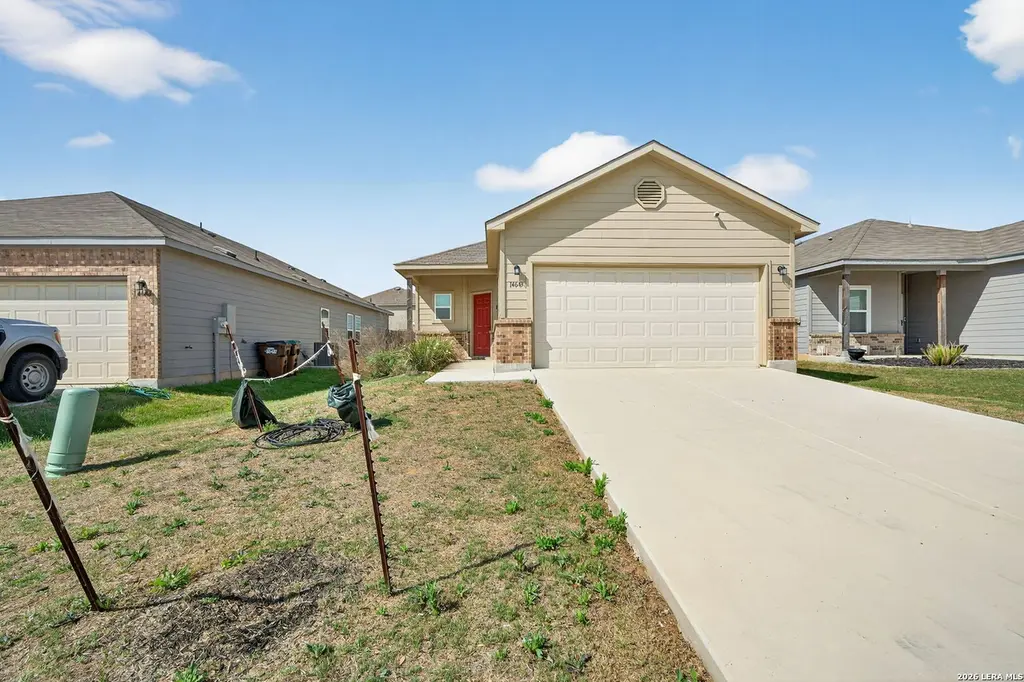 14643 Hackamore Way
