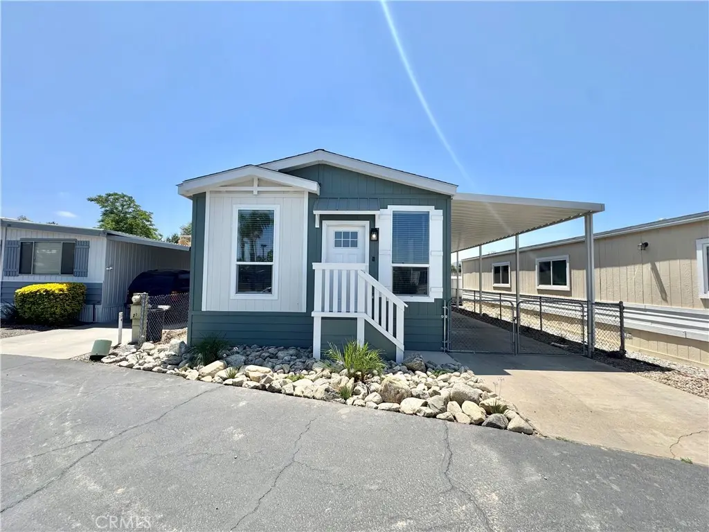 21601 Canyon #21