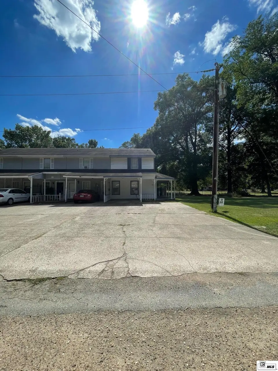 276 Clayton Dr