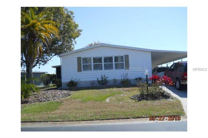 8430 Imperial Lake Cir