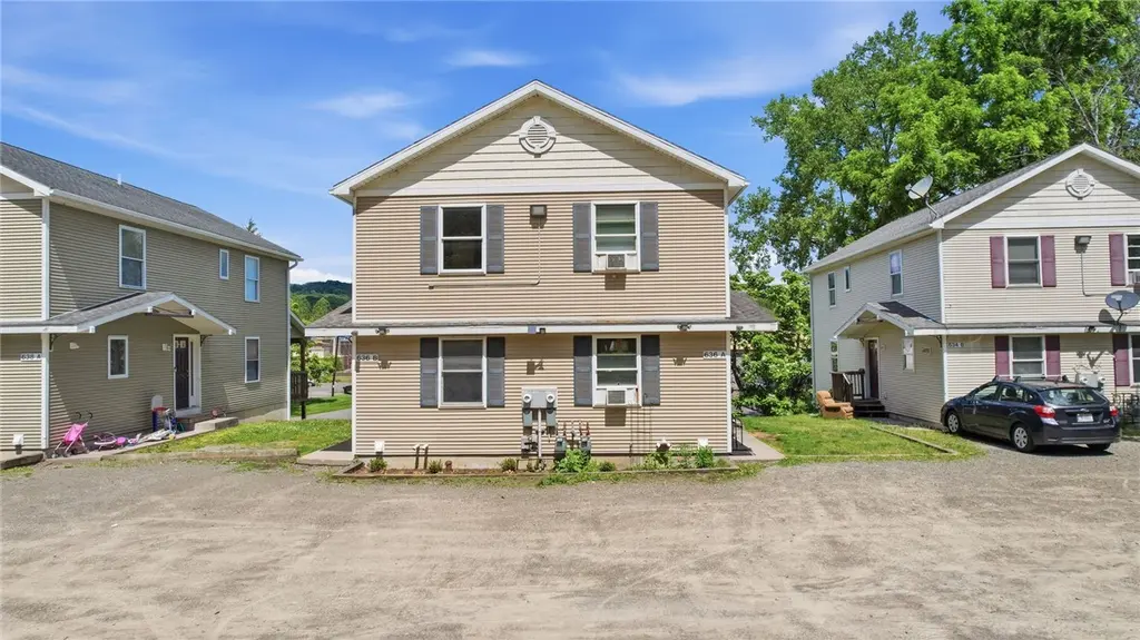 636 Spencer Rd