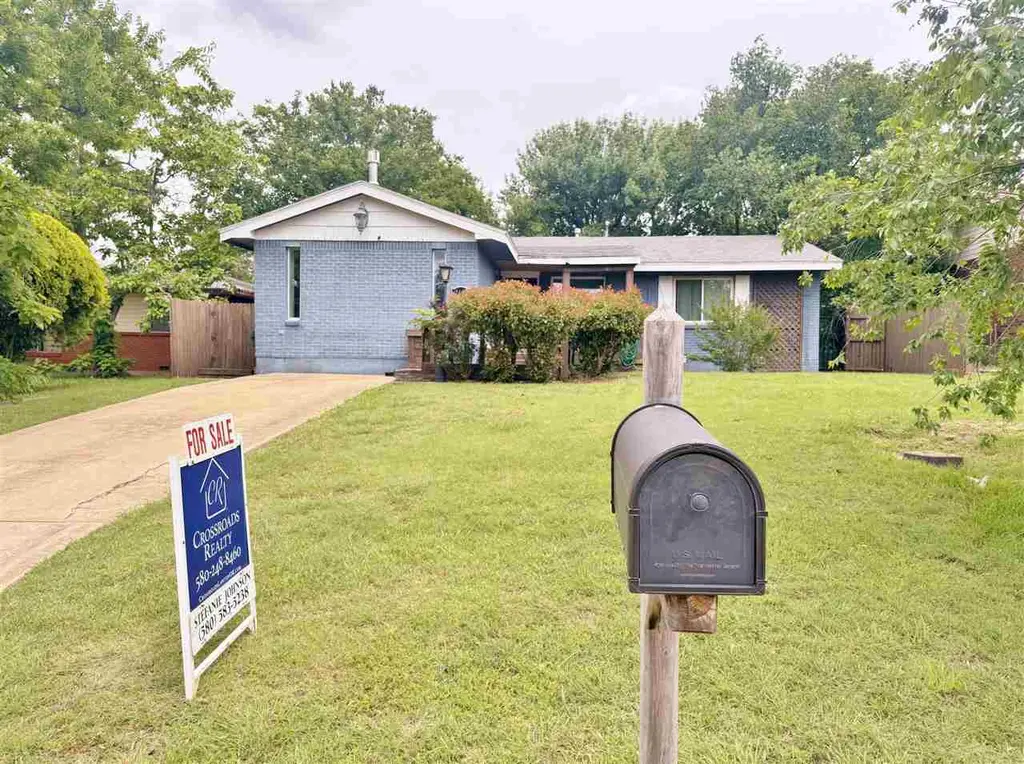 2603 NW 46th St