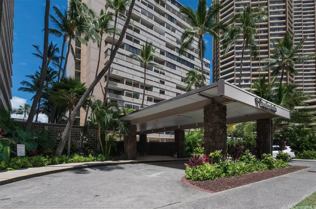 1720 Ala Moana Blvd Unit 1105B