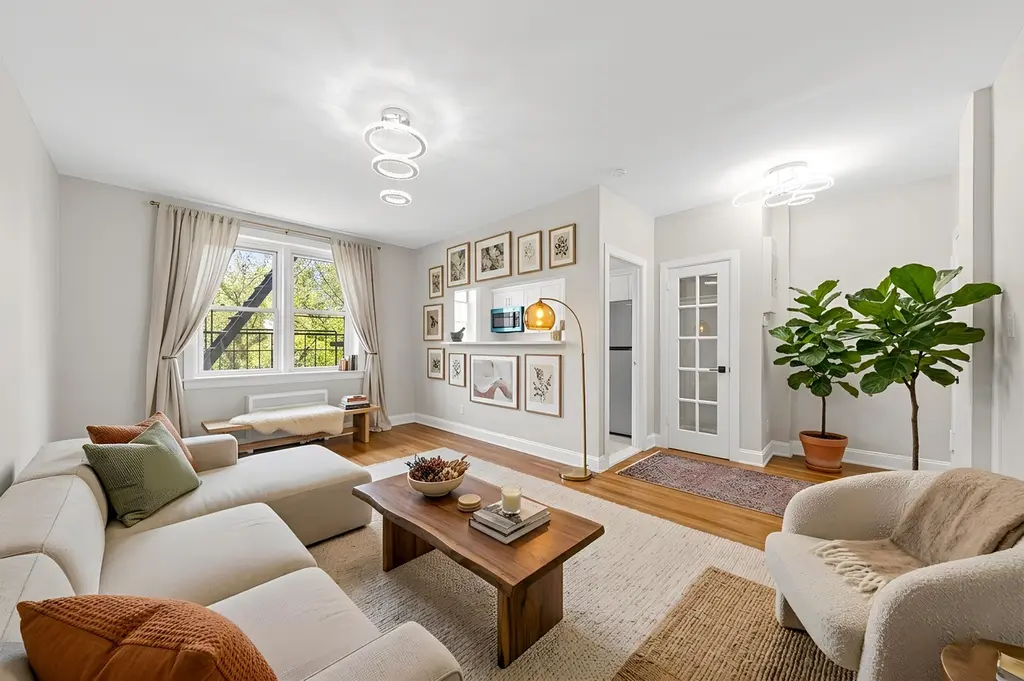 1700 KENNEDY Blvd #35