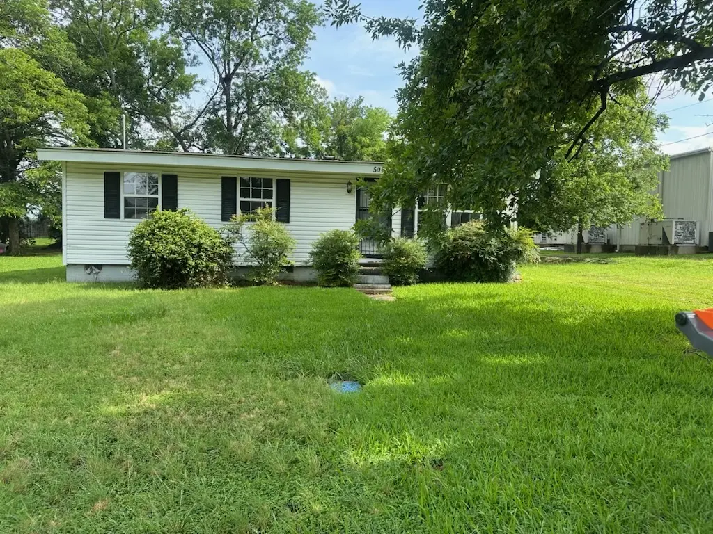 506 W K St