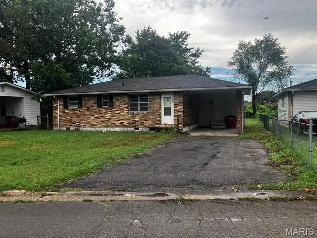 170 Lee Ave