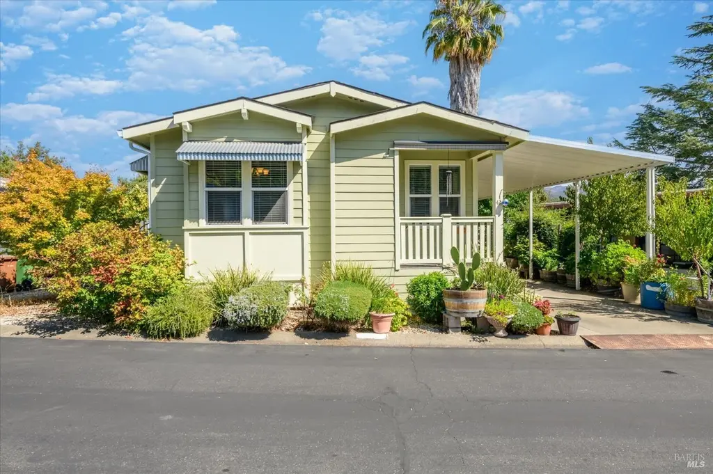 2412 Foothill Blvd #42