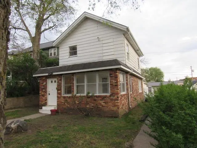 105 N High Street St