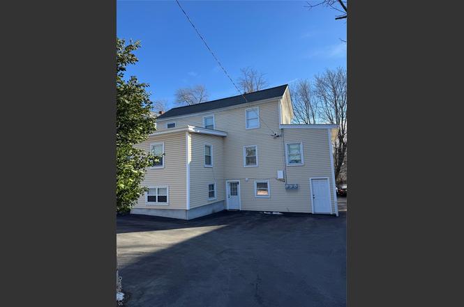 17 Dobbs Ferry Rd