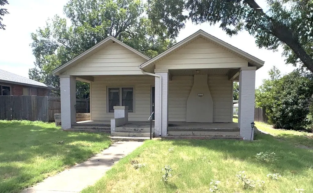 405 N Foley St
