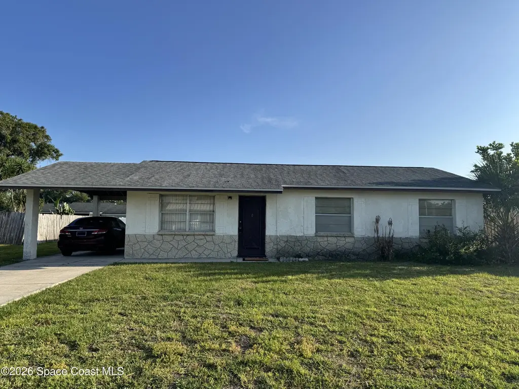 2868 Kensington Dr