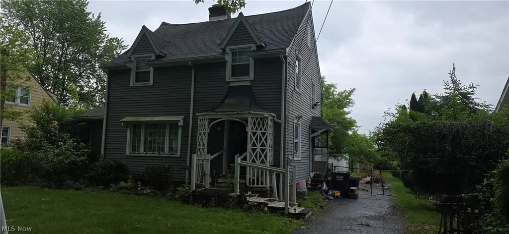 41 Crestline Pl
