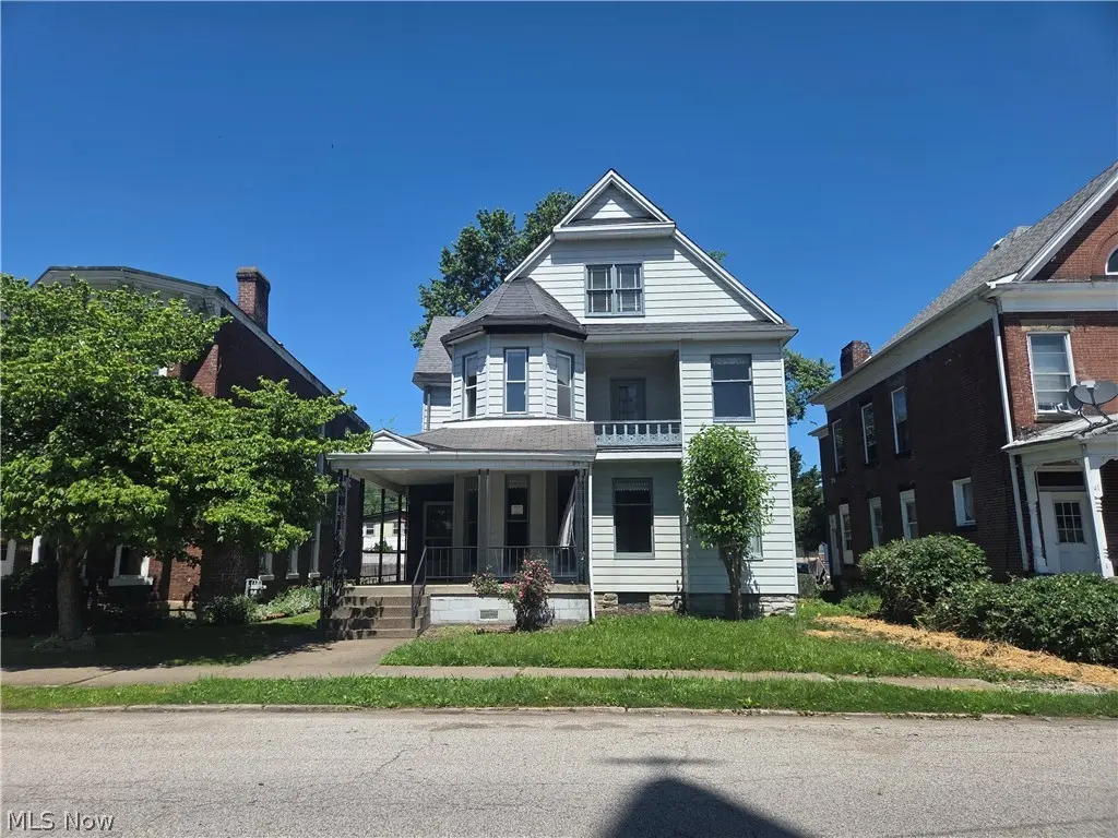 37 N 4th St