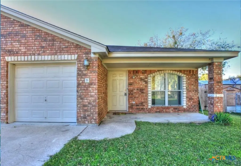 301 Jeff Gordon Dr