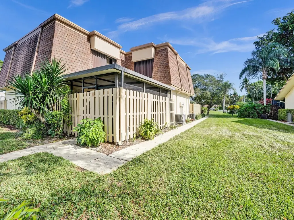 865 NW 29th Ave Unit A