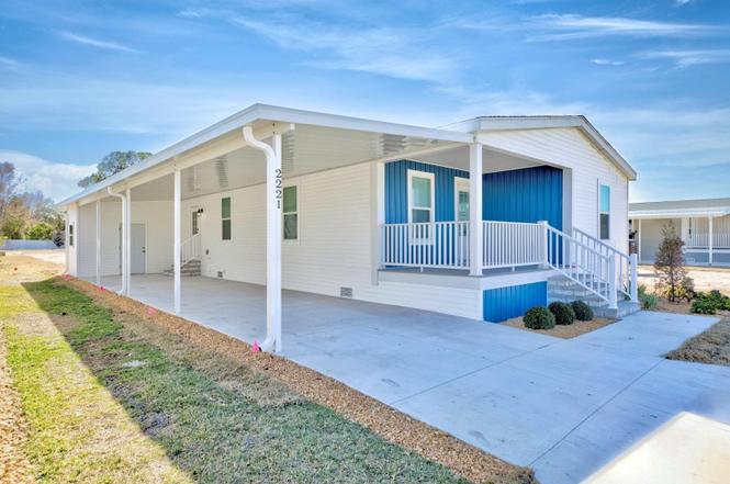2221 Mojito Dr