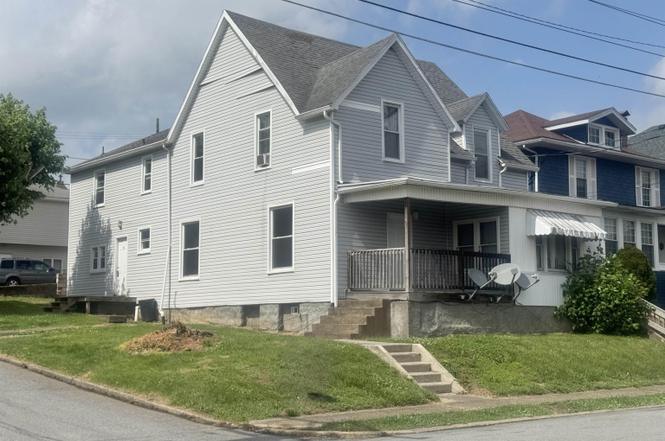 200.5 Bellview Ave