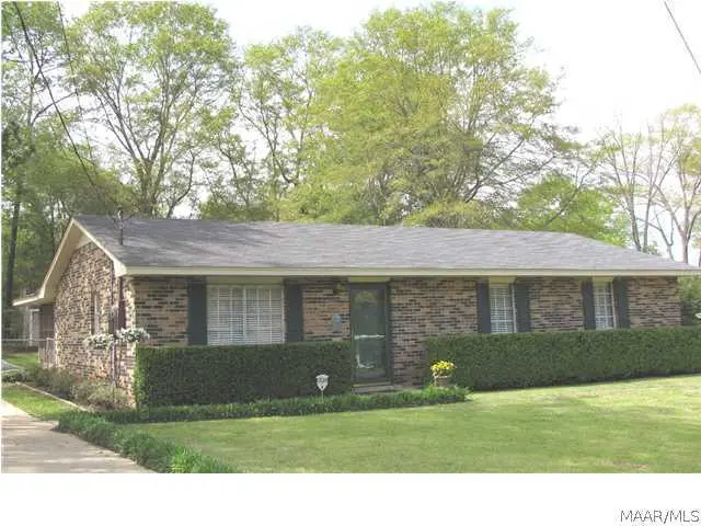 3751 Martha Ln