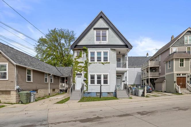 1742 N Pulaski St #1744