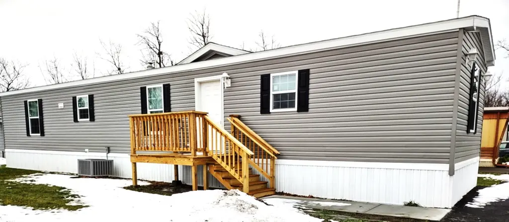 3450 Howard Rd #70