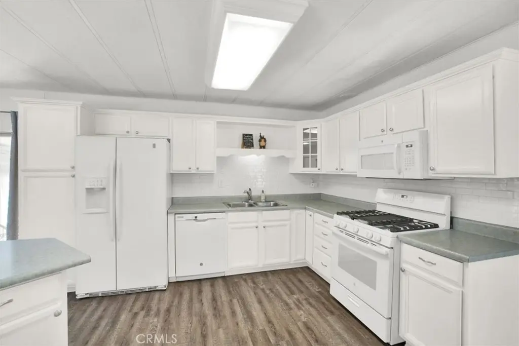 22780 Skylink Dr