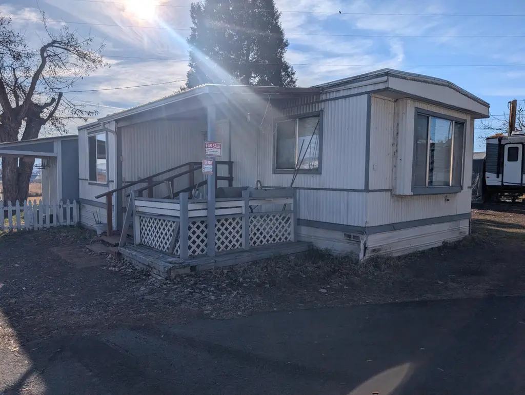 2055 Greensprings Unit 11