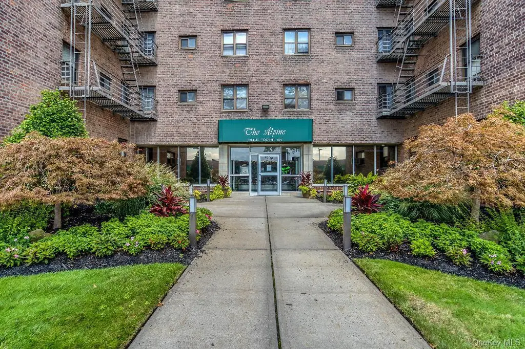 204-15 Foothill Ave Unit B44