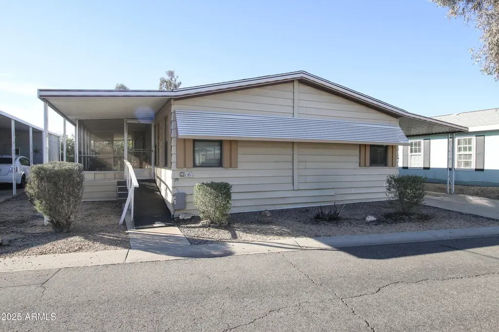 6960 W Peoria Ave #141