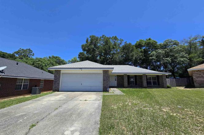 3208 Nikki Ct