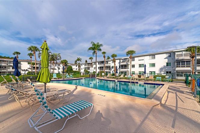 5912 Palm Ln Unit C36