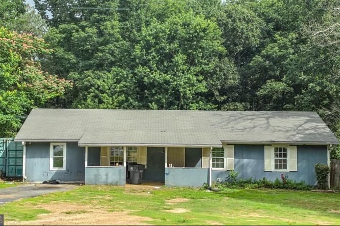 2831 Eunice Holcomb Cir