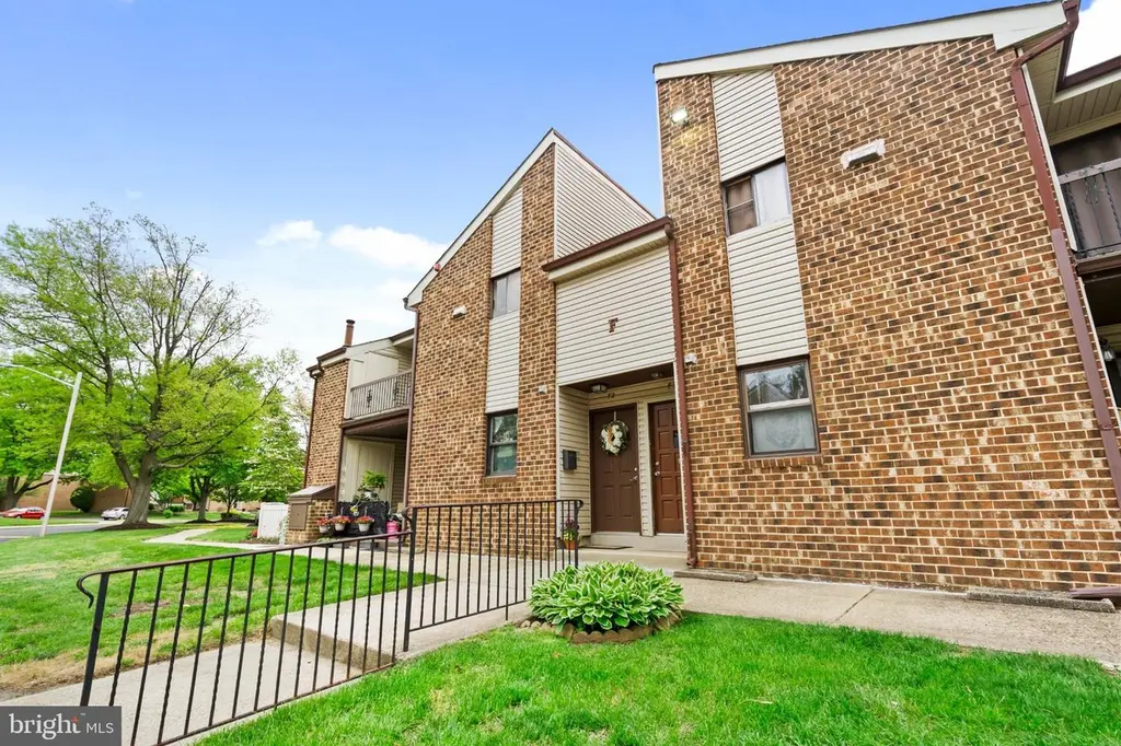 1475 Mount Holly Rd Unit F2