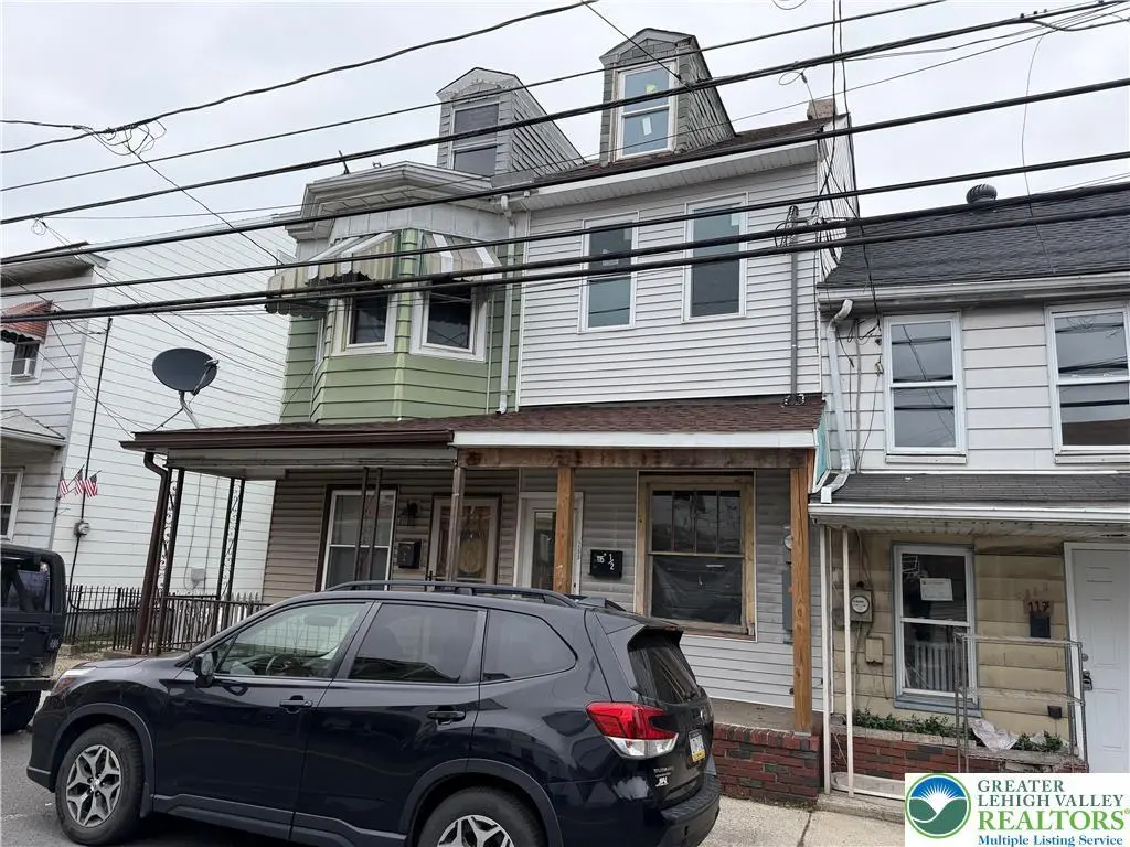 115 S 3rd St