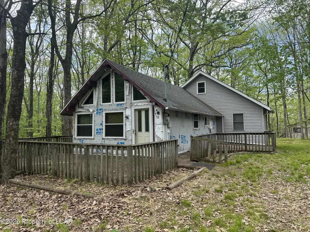 18 Prescott Rd